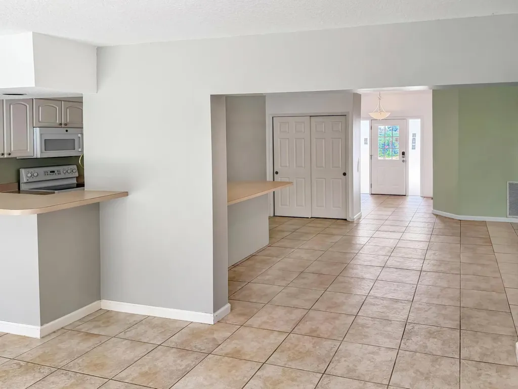 2361 NE 21st Avenue Jensen Beach FL 34957