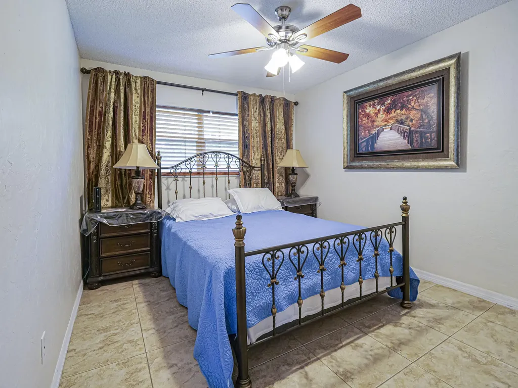 923 22nd Place Vero Beach FL 32960