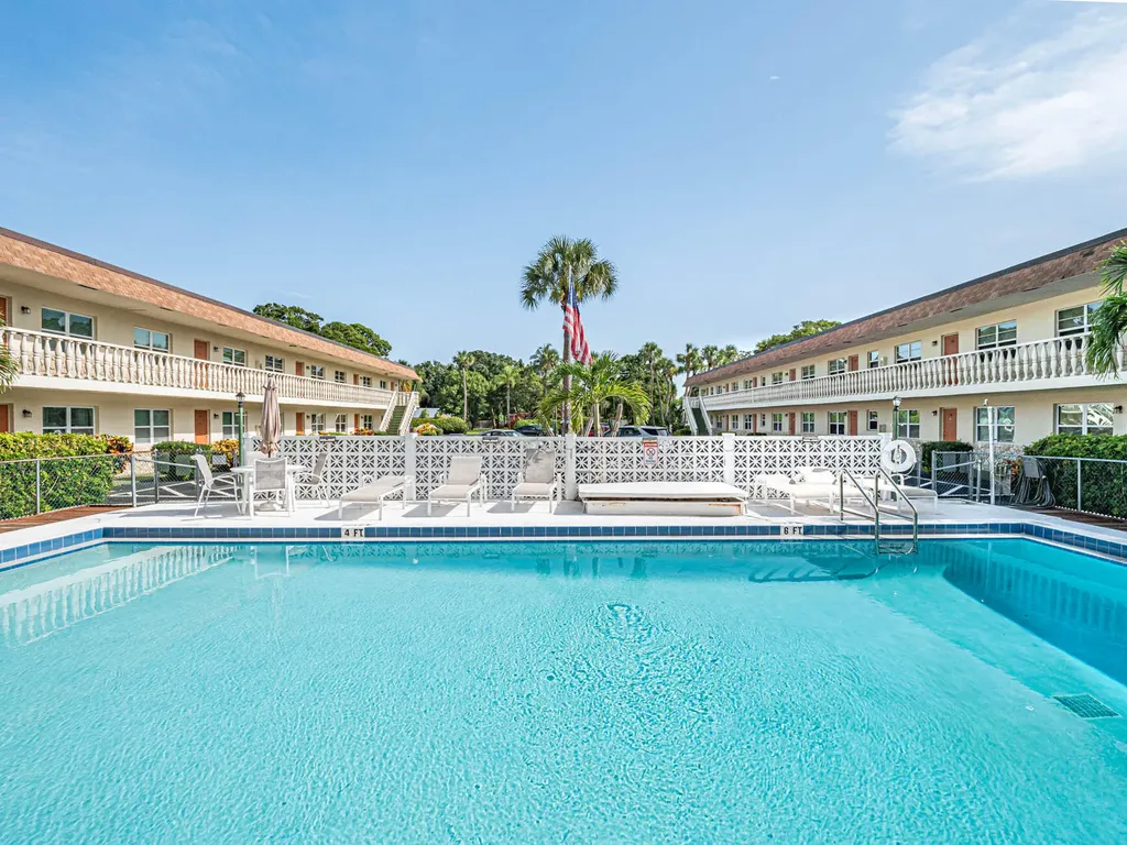 923 22nd Place Vero Beach FL 32960