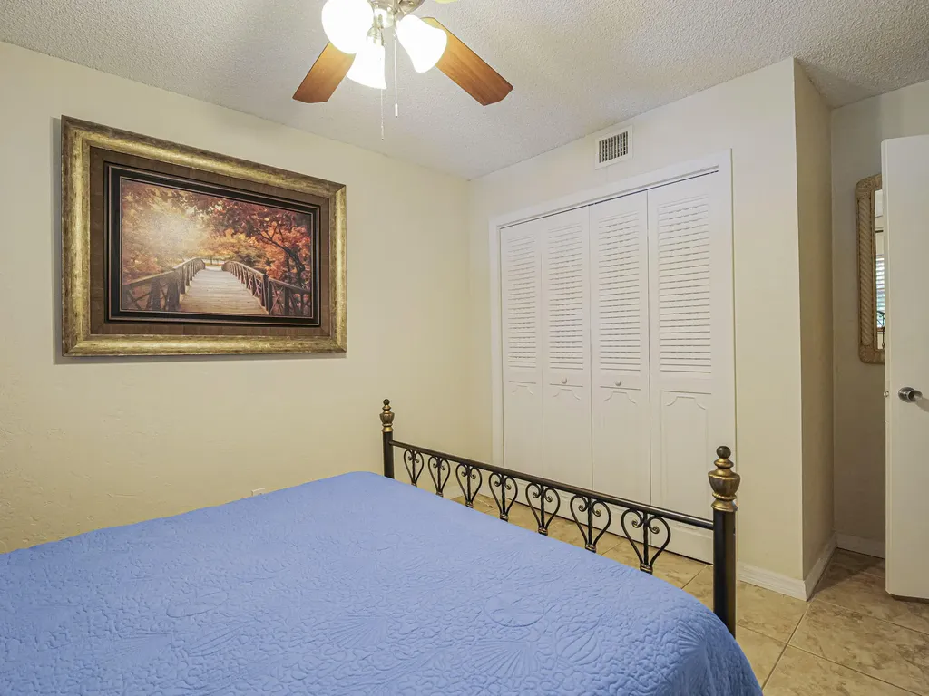 923 22nd Place Vero Beach FL 32960