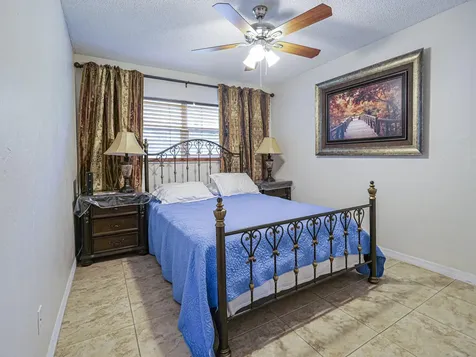 923 22nd Place Vero Beach FL 32960
