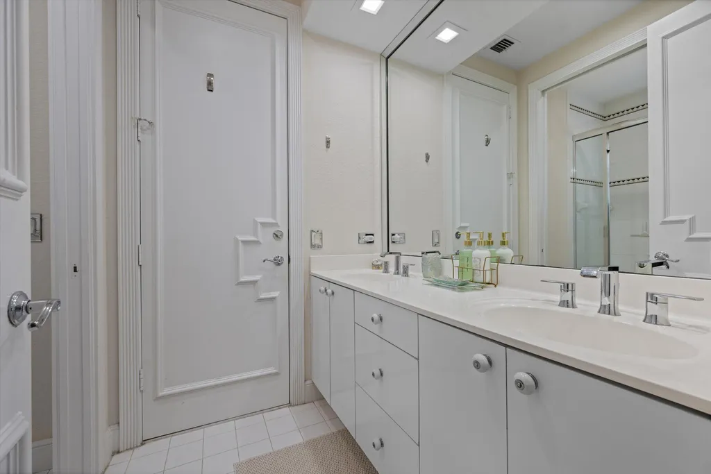 4352 James Estate Lane Lake Worth FL 33449
