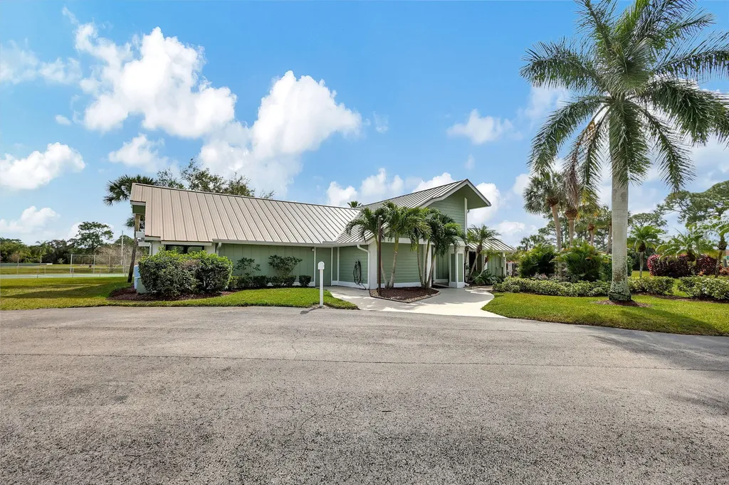 1474 SE Rivergreen Circle Port St Lucie FL 34952