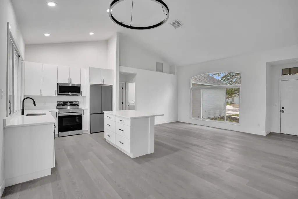 1237 SW Edinburgh Drive Port St Lucie FL 34953