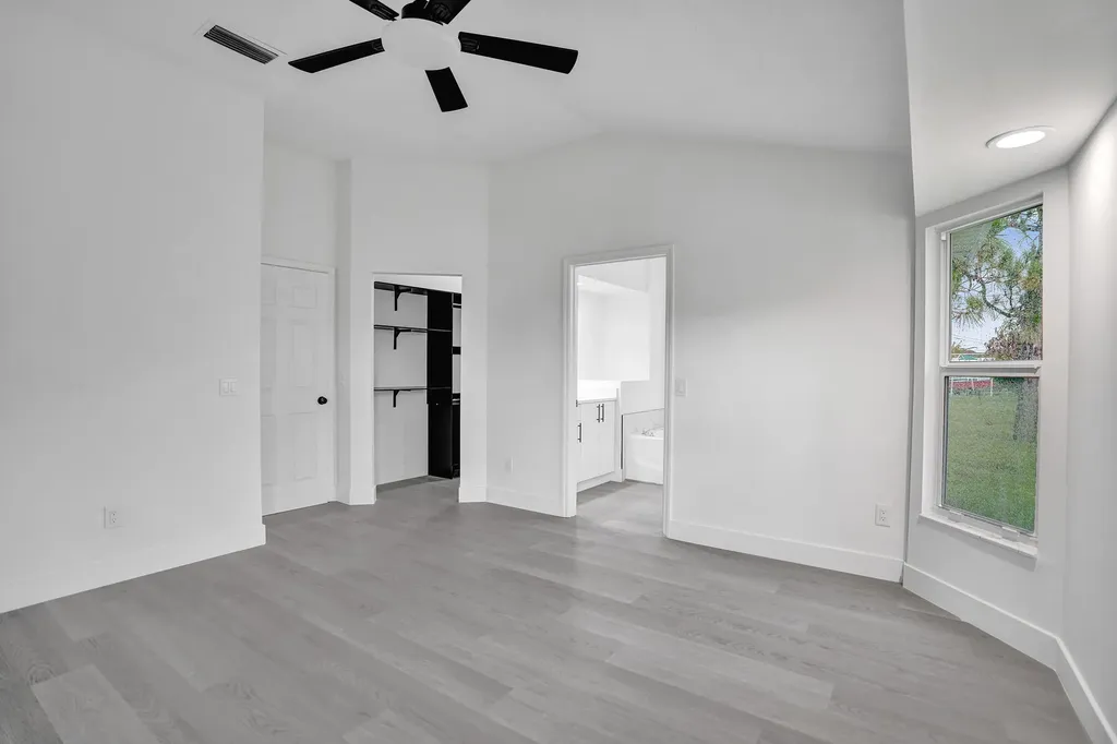 1237 SW Edinburgh Drive Port St Lucie FL 34953