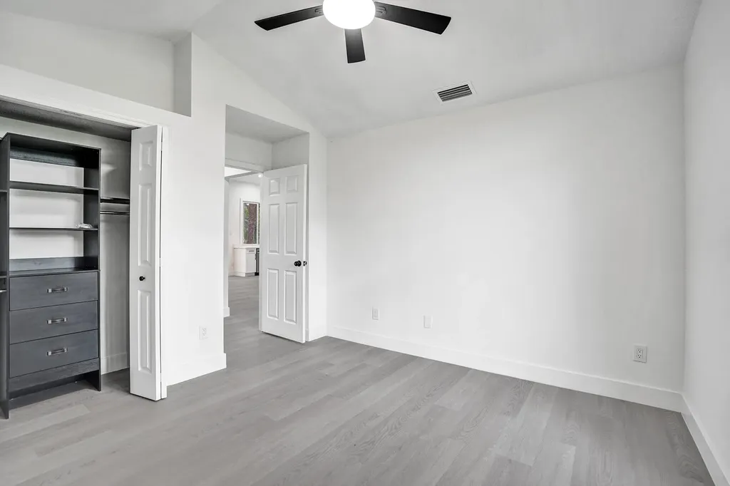 1237 SW Edinburgh Drive Port St Lucie FL 34953