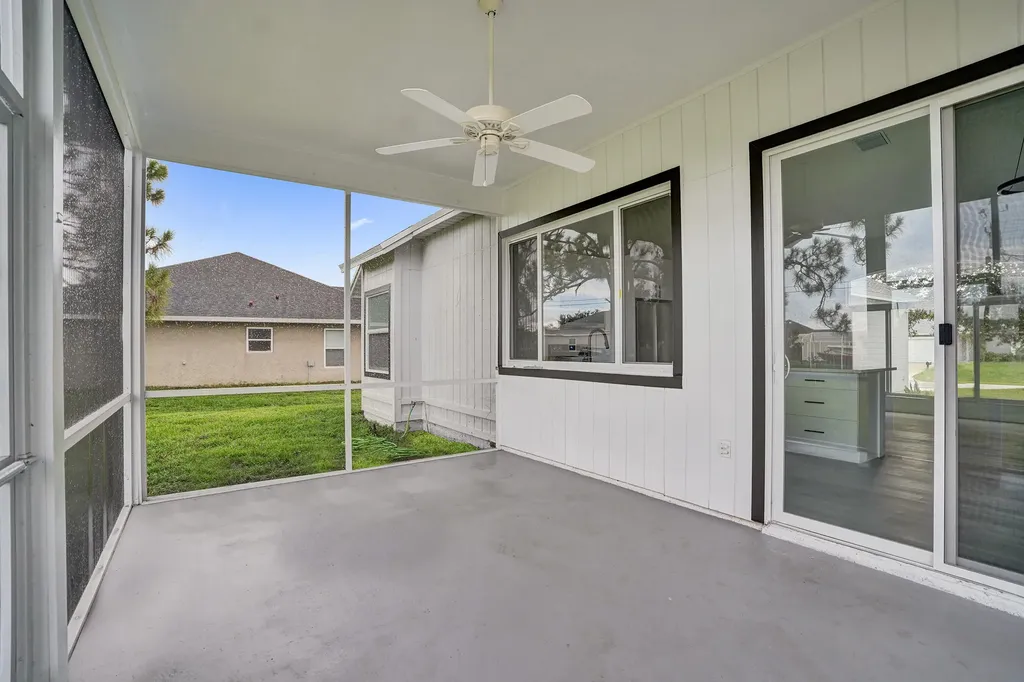 1237 SW Edinburgh Drive Port St Lucie FL 34953