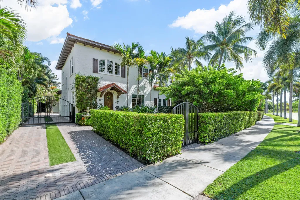 West Palm Beach FL, 227 Marlborough Road