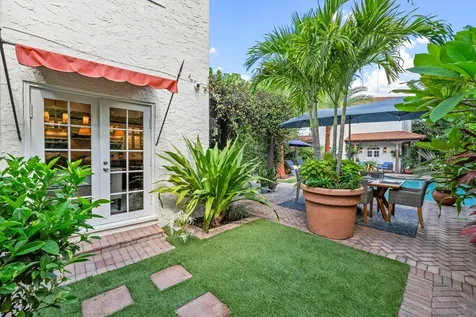 227 Marlborough Road West Palm Beach FL 33405