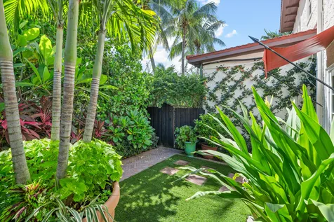 227 Marlborough Road West Palm Beach FL 33405