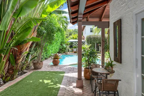 227 Marlborough Road West Palm Beach FL 33405