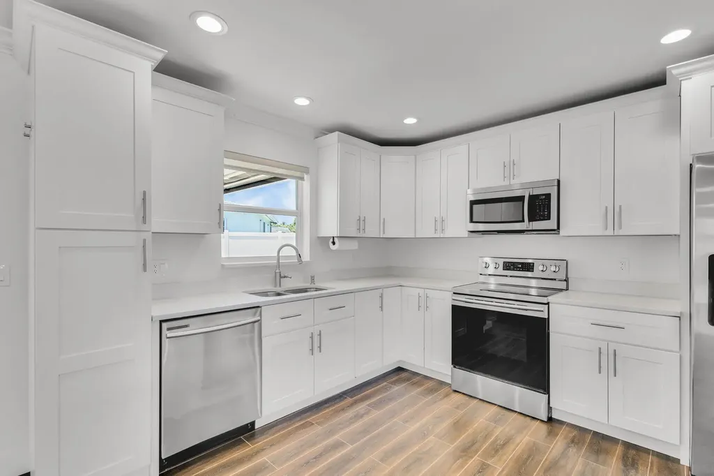 204 W Whitney Drive Jupiter FL 33458