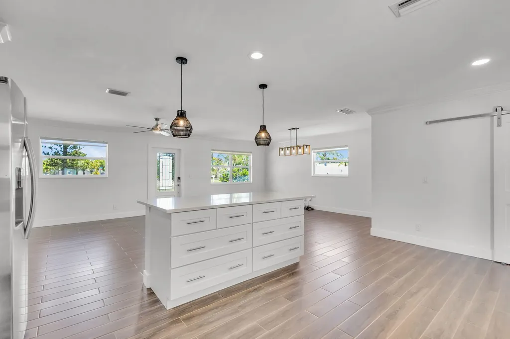 204 W Whitney Drive Jupiter FL 33458