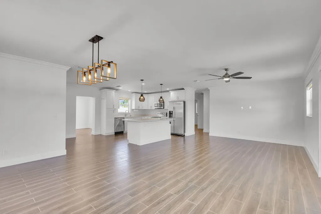204 W Whitney Drive Jupiter FL 33458
