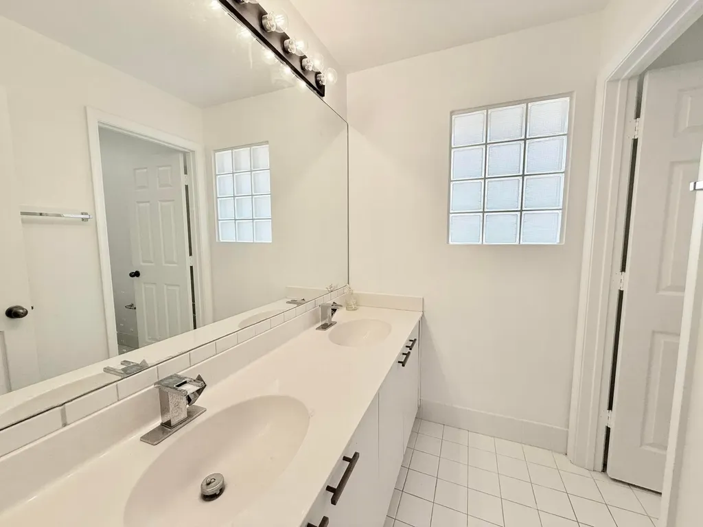 10875 Old Bridgeport Lane Boca Raton FL 33498