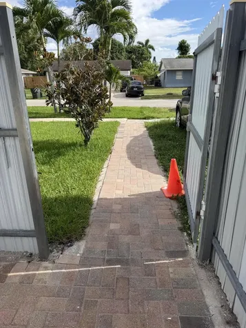 5612 S 36th Street Greenacres FL 33463