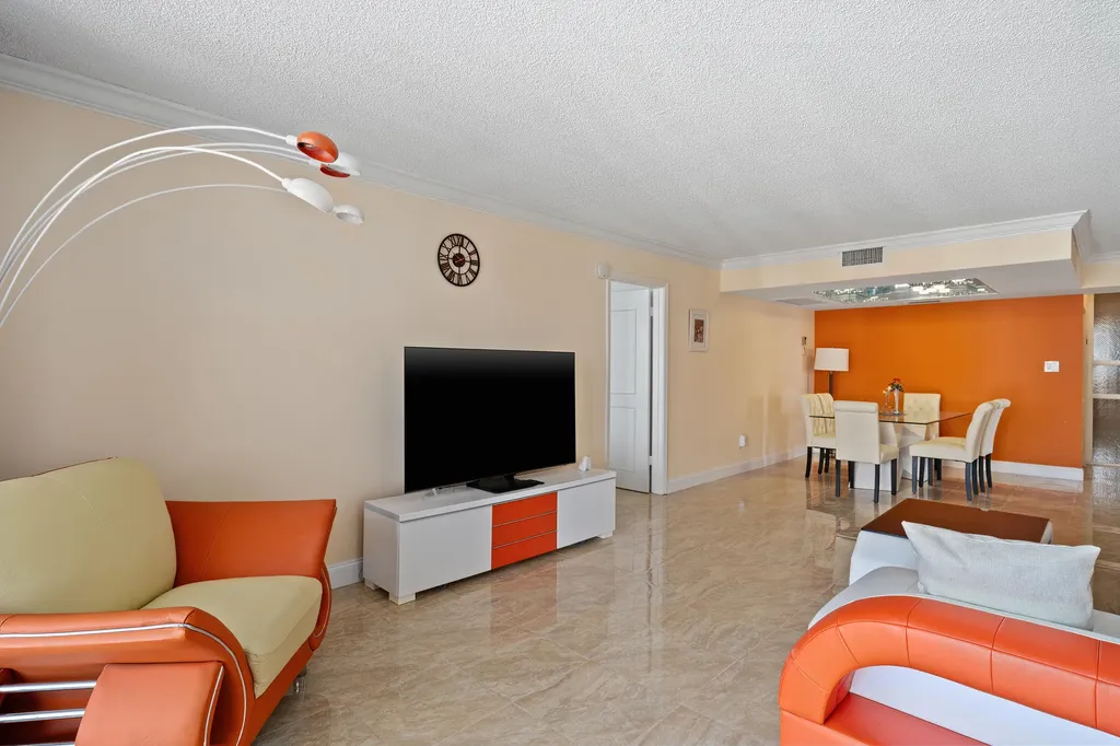 5380 N Ocean Drive Riviera Beach FL 33404