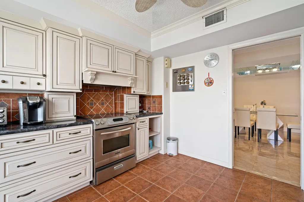 5380 N Ocean Drive Riviera Beach FL 33404