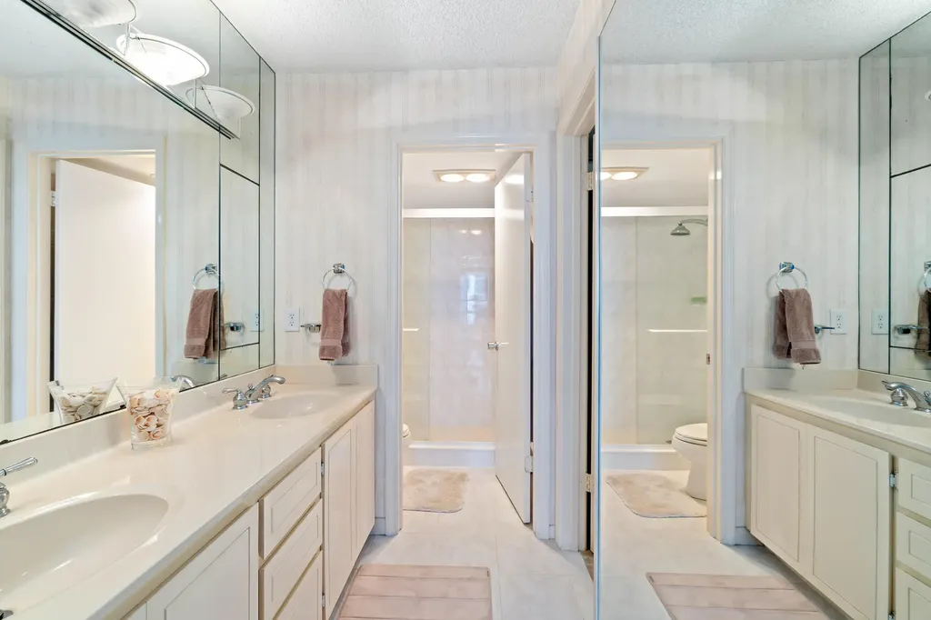 5380 N Ocean Drive Riviera Beach FL 33404