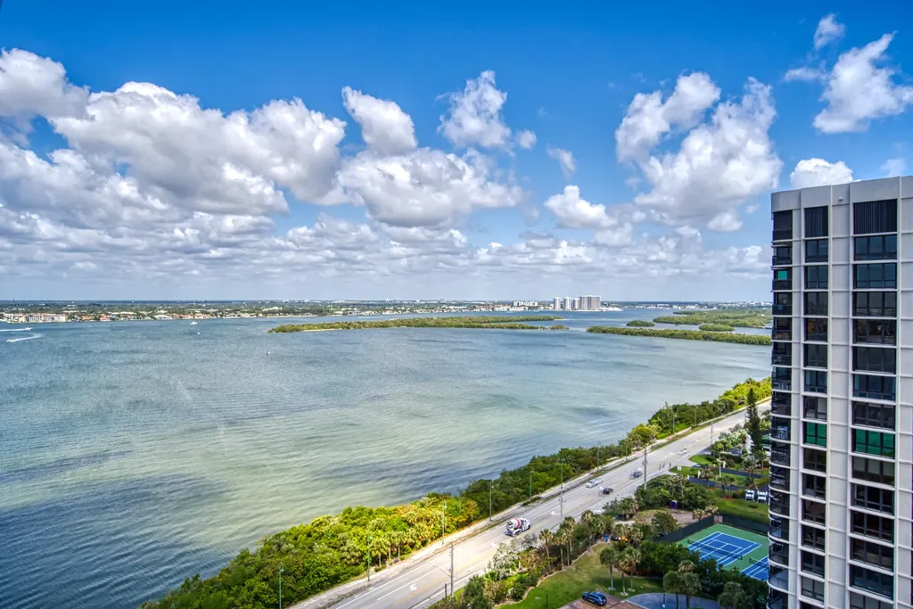5380 N Ocean Drive Riviera Beach FL 33404