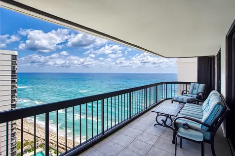 5380 N Ocean Drive Riviera Beach FL 33404