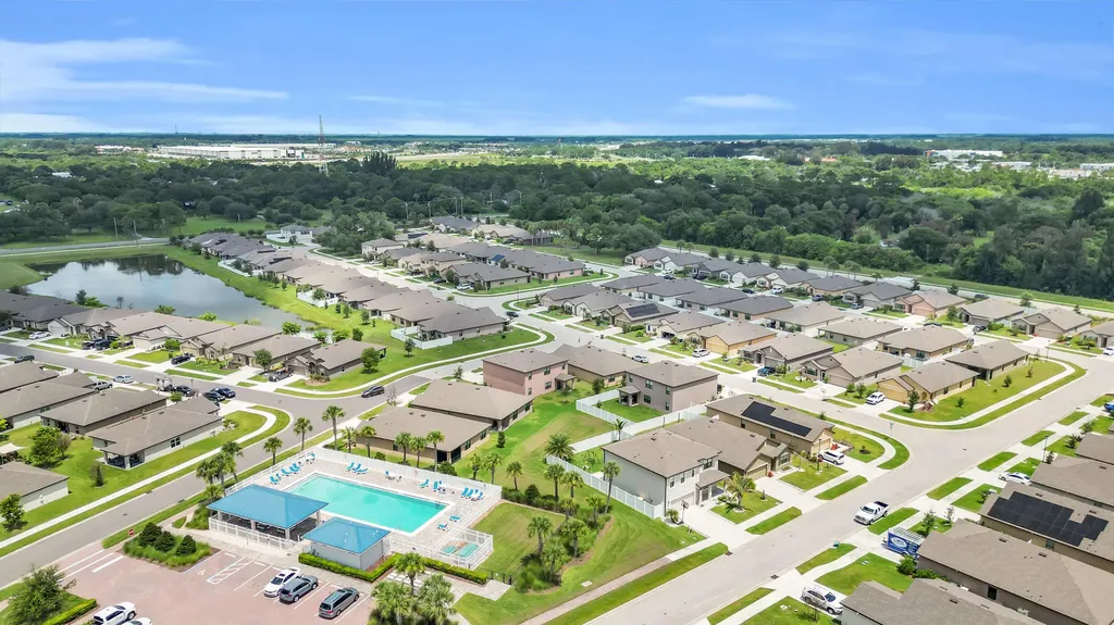 5312 Amusement Avenue Fort Pierce FL 34947