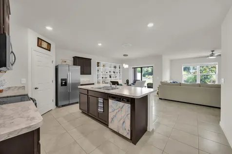 5312 Amusement Avenue Fort Pierce FL 34947