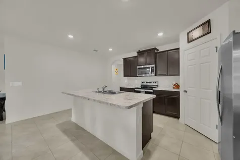 5312 Amusement Avenue Fort Pierce FL 34947