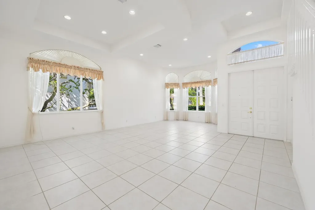 10910 Grande Boulevard West Palm Beach FL 33412