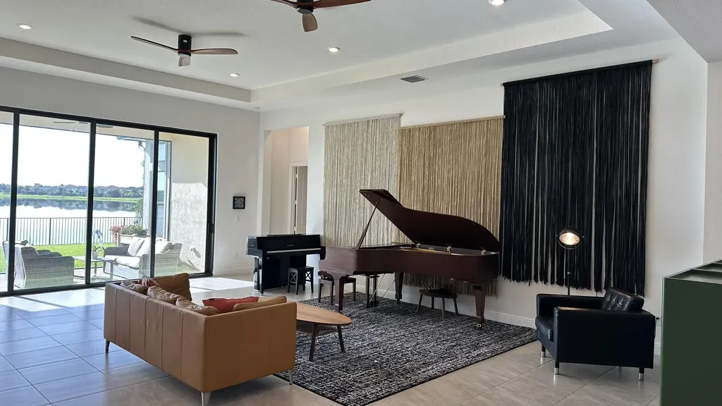 8540 W Parkland Bay Trail Parkland FL 33076