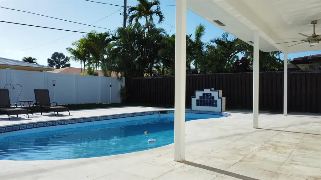 4761 NE 28th Avenue Fort Lauderdale FL 33308