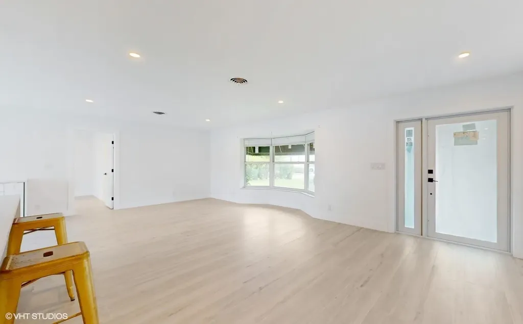 4761 NE 28th Avenue Fort Lauderdale FL 33308