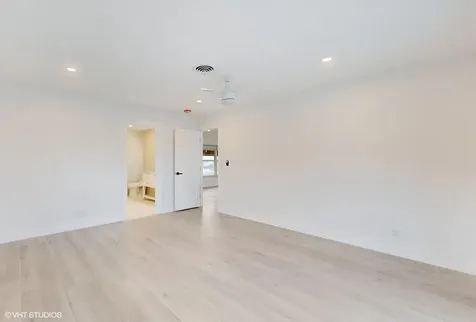 4761 NE 28th Avenue Fort Lauderdale FL 33308