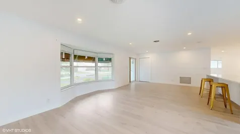 4761 NE 28th Avenue Fort Lauderdale FL 33308