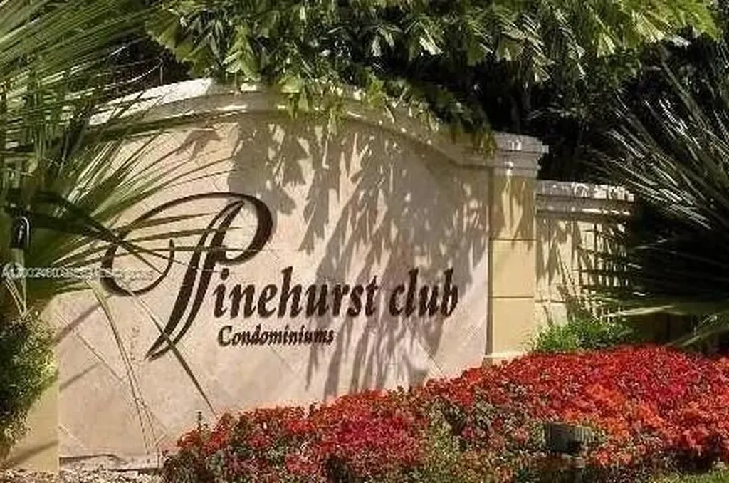 460 S Park Road Hollywood FL 33021