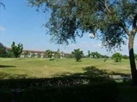 1300 SW 125th Avenue Pembroke Pines FL 33027