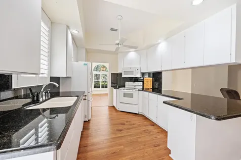 8548 Beaconhill Road Palm Beach Gardens FL 33410