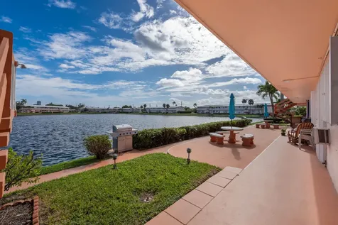 925 SW 11th Avenue Hallandale FL 33009