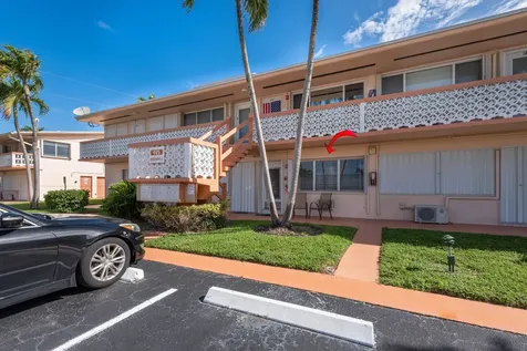 925 SW 11th Avenue Hallandale FL 33009