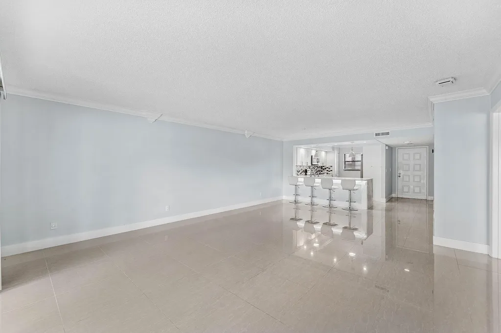 12926 Briarlake Drive Palm Beach Gardens FL 33418