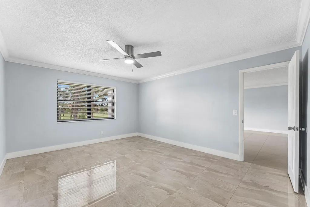 12926 Briarlake Drive Palm Beach Gardens FL 33418