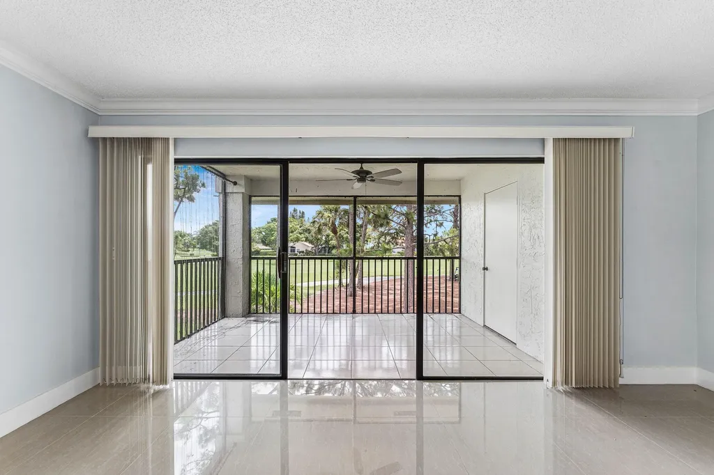 12926 Briarlake Drive Palm Beach Gardens FL 33418