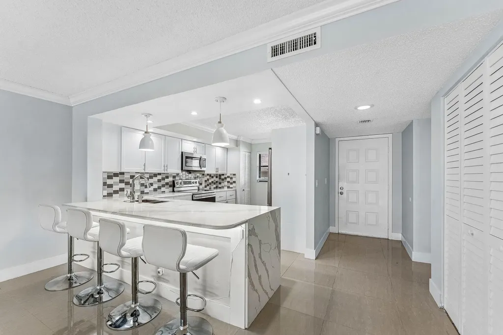 12926 Briarlake Drive Palm Beach Gardens FL 33418