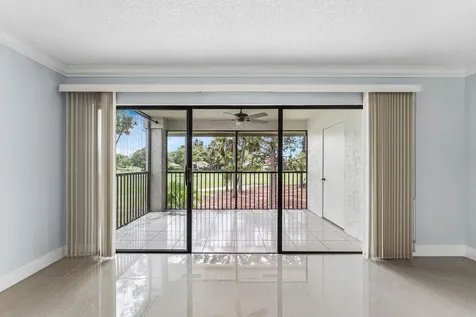 12926 Briarlake Drive Palm Beach Gardens FL 33418