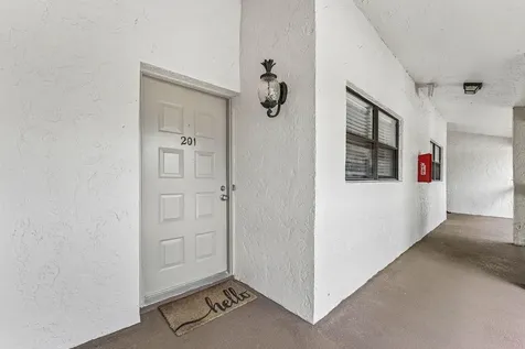 12926 Briarlake Drive Palm Beach Gardens FL 33418