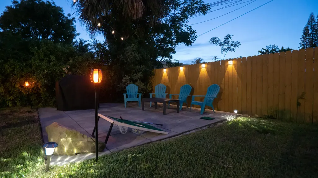 1909 NE 2nd Street Pompano Beach FL 33060