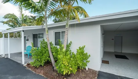 1909 NE 2nd Street Pompano Beach FL 33060