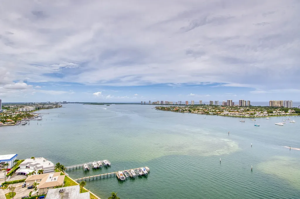 2650 Lake Shore Drive Riviera Beach FL 33404