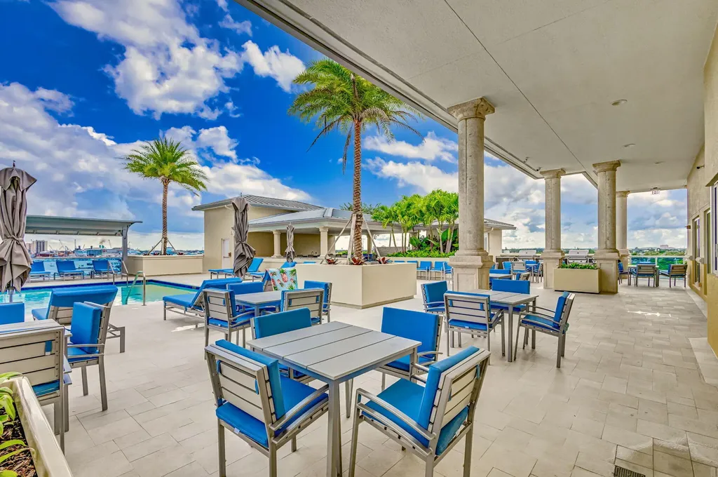 2650 Lake Shore Drive Riviera Beach FL 33404