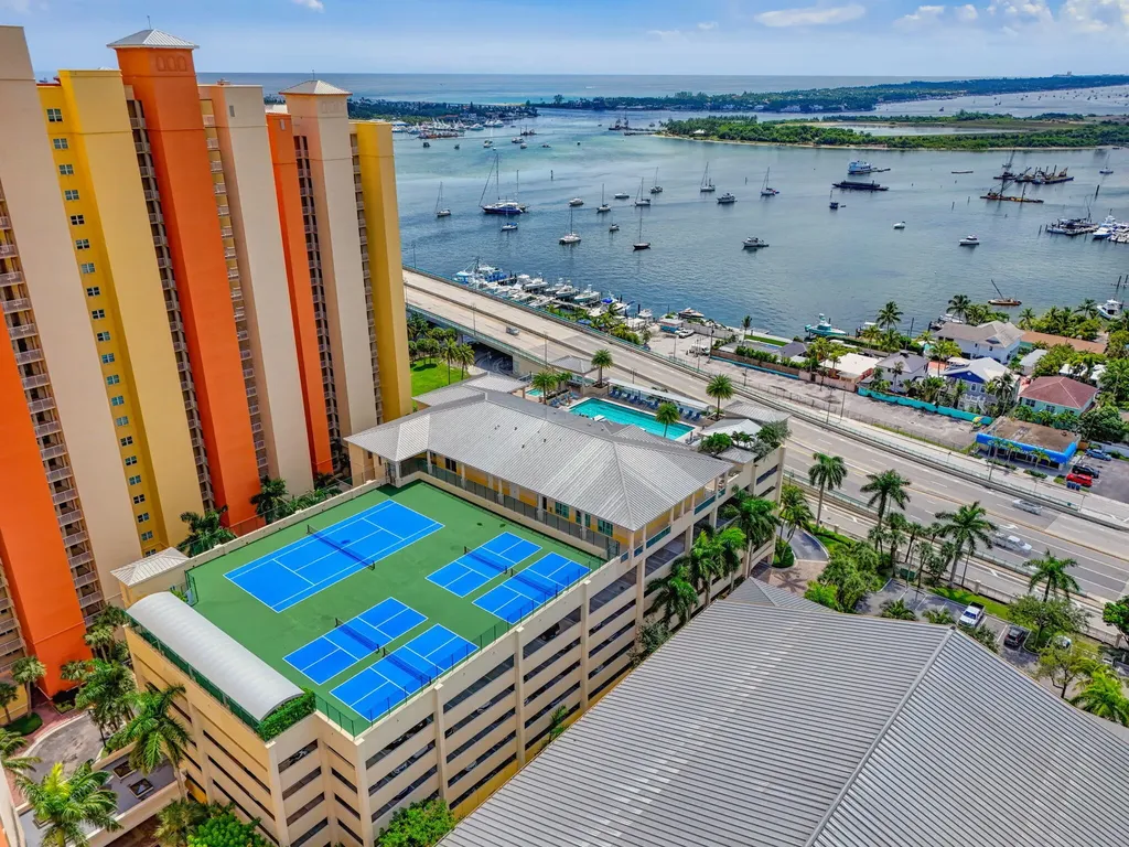 2650 Lake Shore Drive Riviera Beach FL 33404